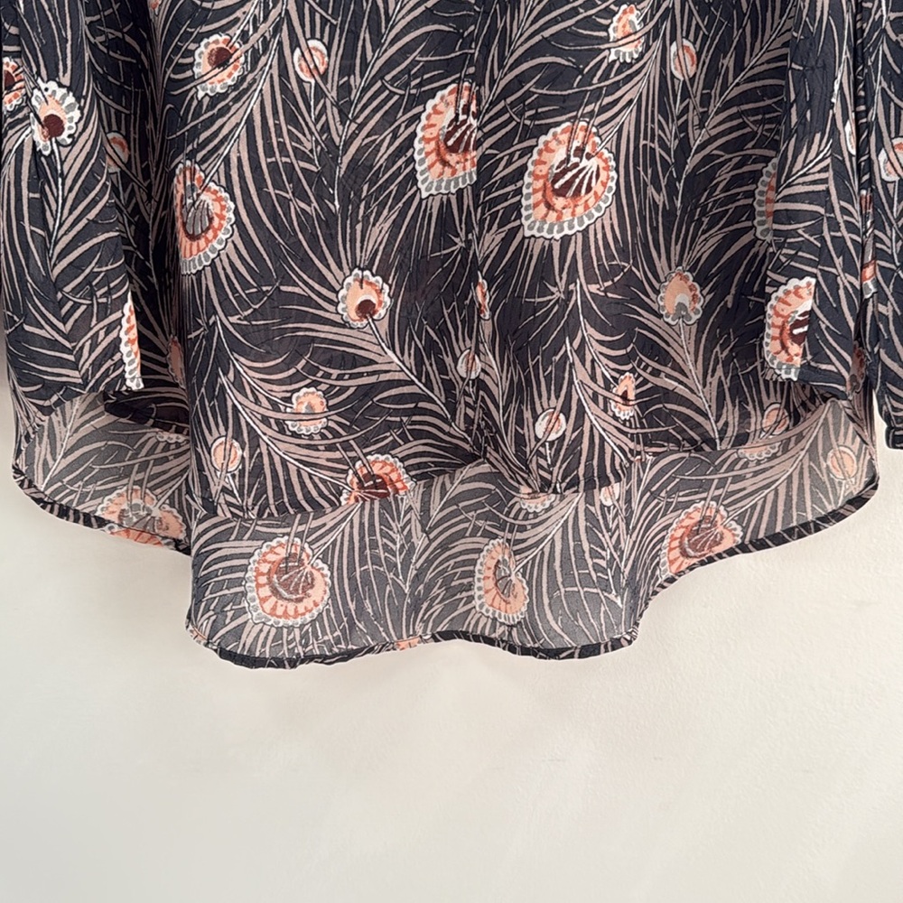 LOFT Outlet Women's Long Sleeve V-Neck Dk. Gray Sheer Floral Blouse- Size M - Picture 5 of 8